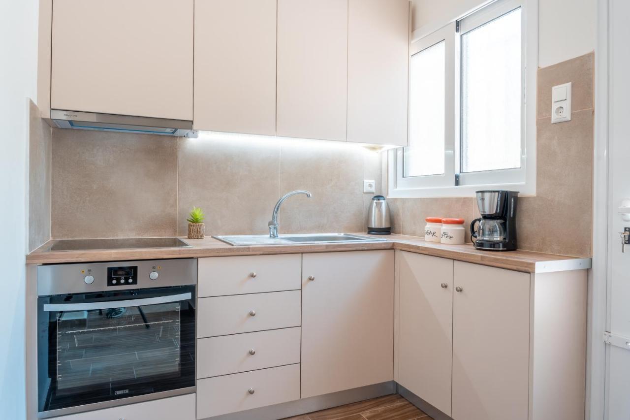 Stylish Central Renovated Apartment Ираклион Экстерьер фото
