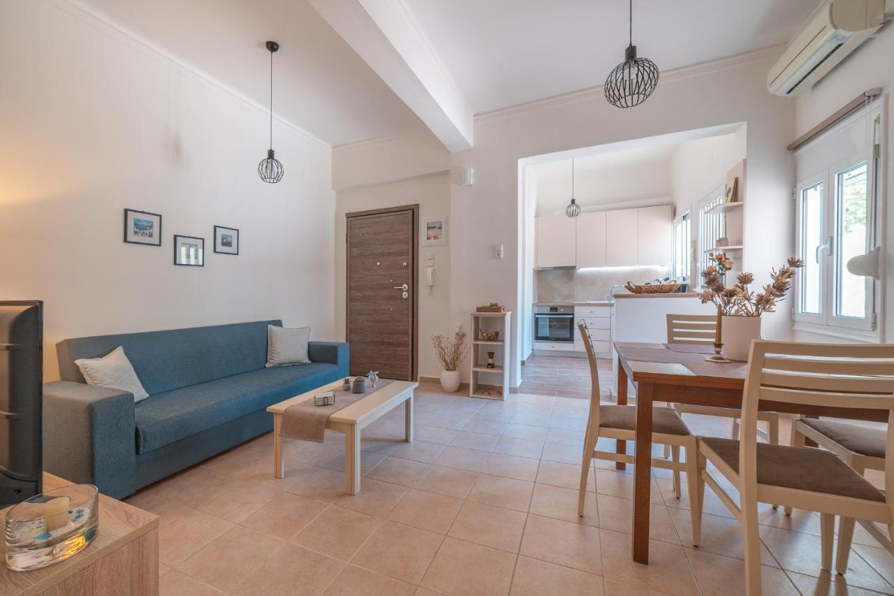 Stylish Central Renovated Apartment Ираклион Экстерьер фото